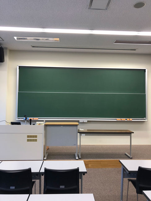 大学の教室