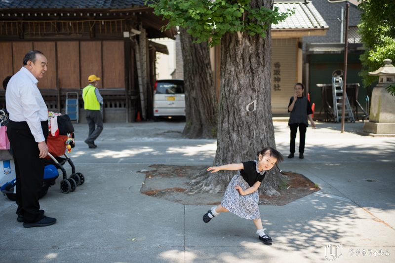 亀有香取神社で双子のお宮参りの出張撮影